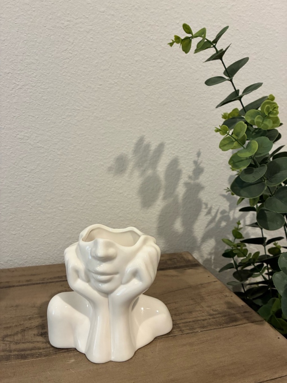 Pretty Face Vase, 5 inch.